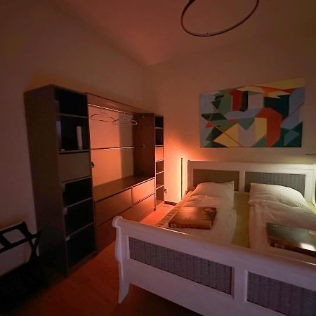 Igo Apartment 2 Schlafenzimmer Mit Waschmaschine Trockner Haustier Rheinufer 5Min Netflix Disney Plus 17-6 ดุยส์บูร์ก ภายนอก รูปภาพ