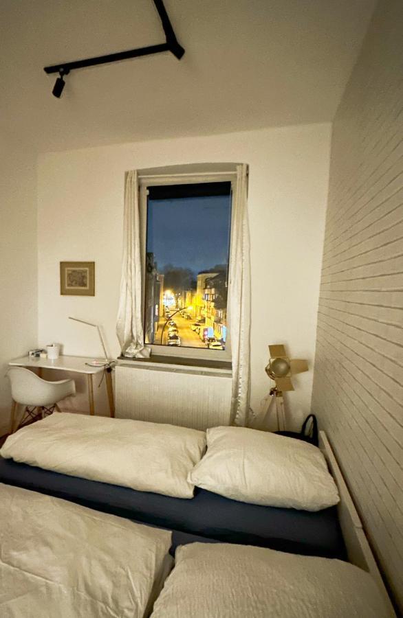 Igo Apartment 2 Schlafenzimmer Mit Waschmaschine Trockner Haustier Rheinufer 5Min Netflix Disney Plus 17-6 ดุยส์บูร์ก ภายนอก รูปภาพ