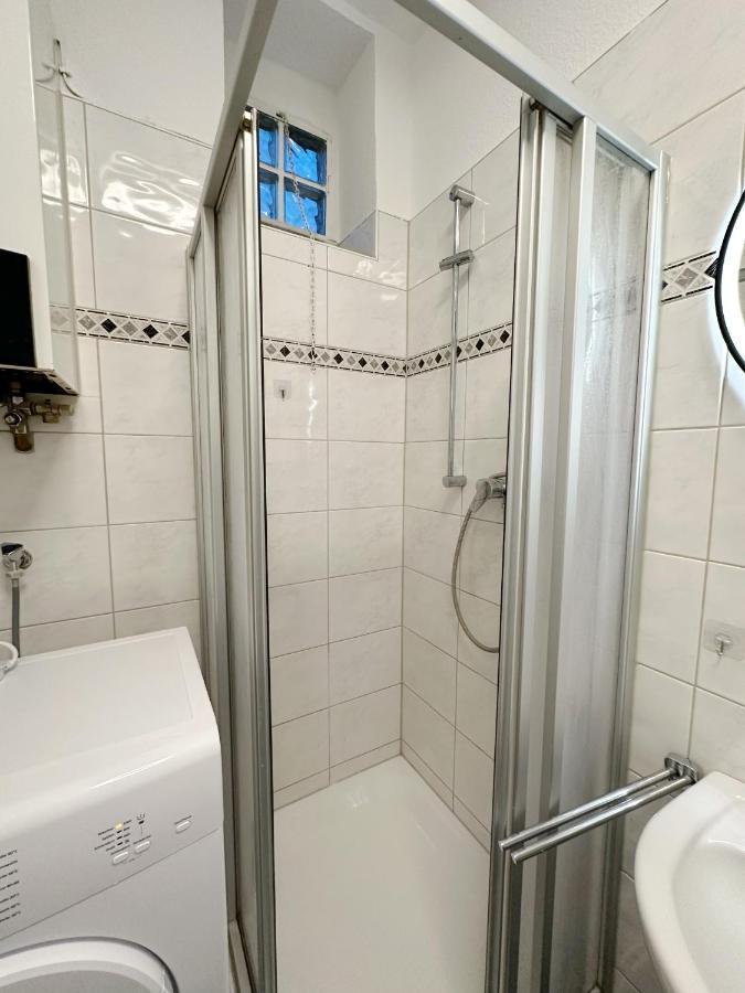 Igo Apartment 2 Schlafenzimmer Mit Waschmaschine Trockner Haustier Rheinufer 5Min Netflix Disney Plus 17-6 ดุยส์บูร์ก ภายนอก รูปภาพ